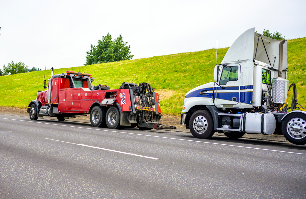 Semi-Truck Heavy-Duty Towing