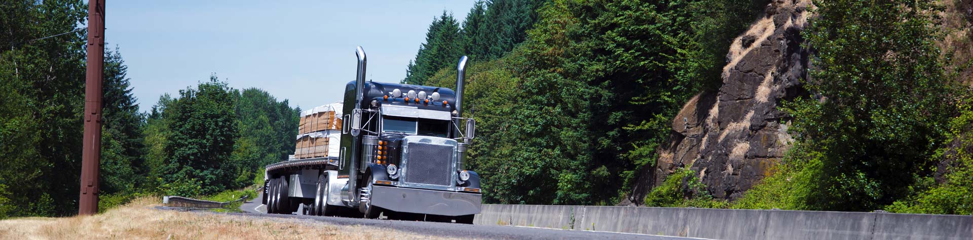 Semi-Truck Heavy-Duty Towing